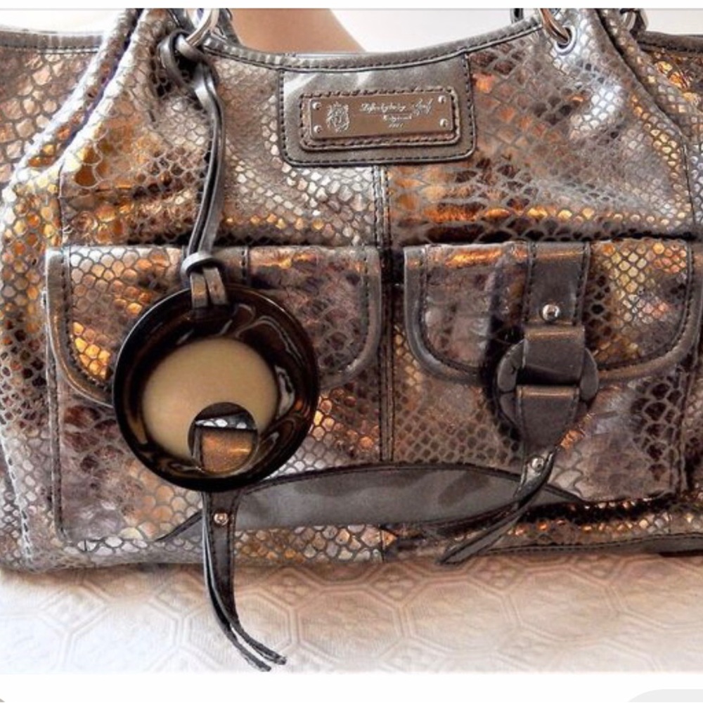 Sharif genuine leather 😍 - Picture 2 of 16